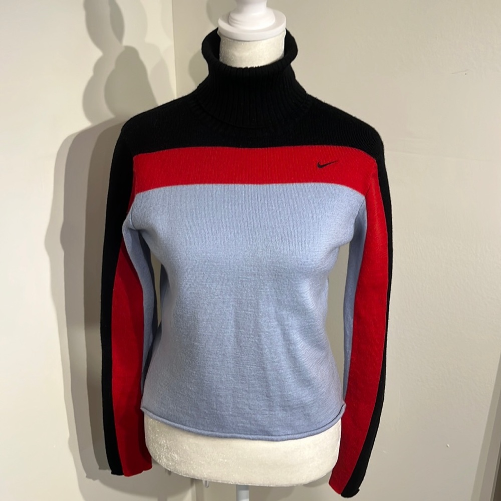 Nike sweater